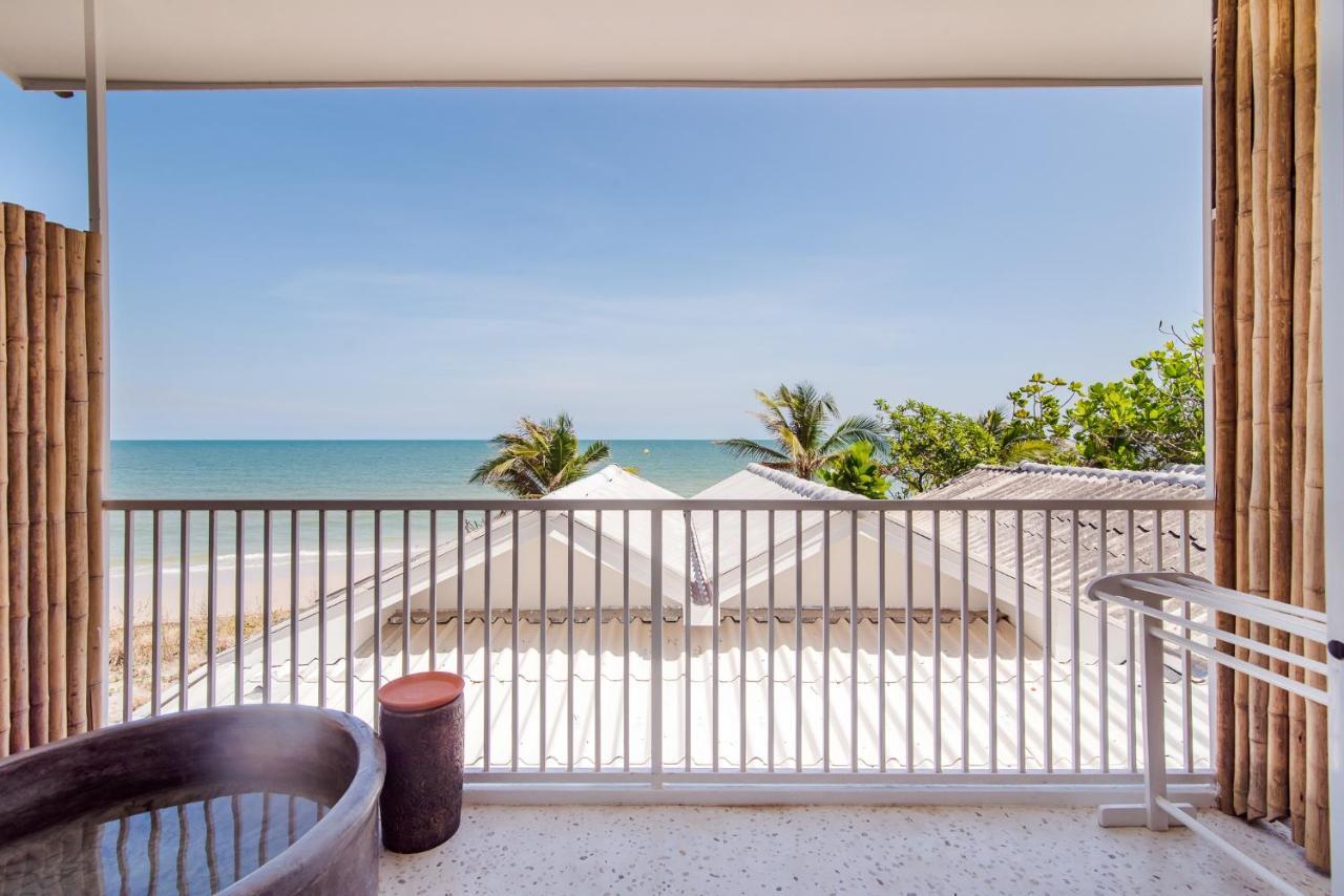 Baan Kangmung Hua Hin On The Beach Esterno foto